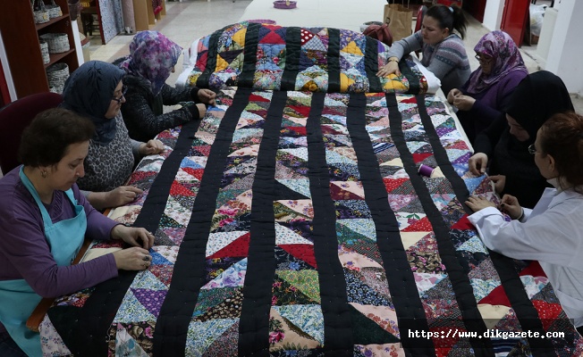 Ninelerinden kalan parça kumaşlarla 'kırkyama' yorgan yaptılar