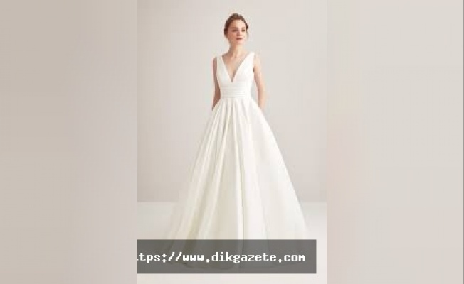 Oleg Cassini 2020 gelinlik koleksiyonunu sundu