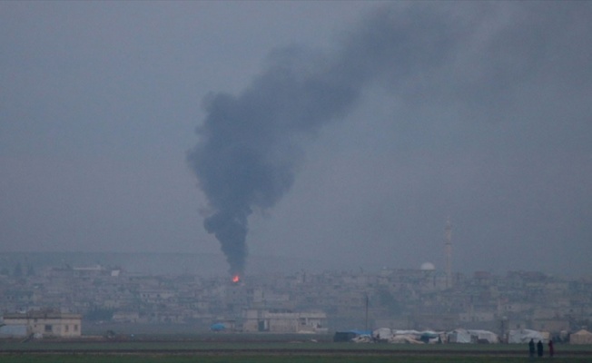 Rusya ve rejimin İdlib'e hava saldırısında 8 sivil hayatını kaybetti