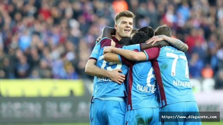 Trabzonspor'un 298 haftalık liderlik hasreti sona erdi