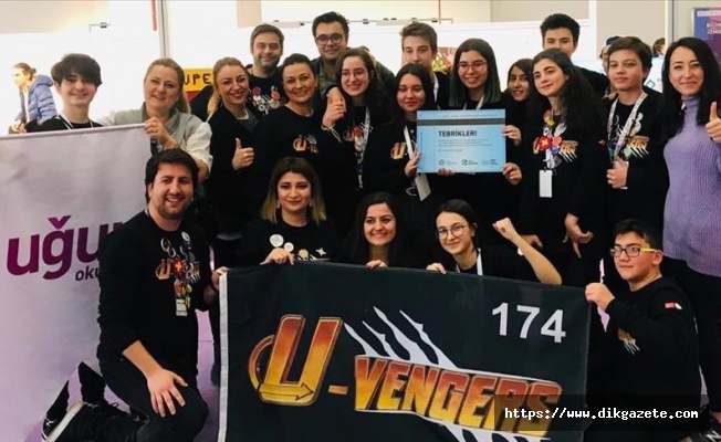 Yağ atıkları projesi Uğur Okulları öğrencilerine başarı getirdi