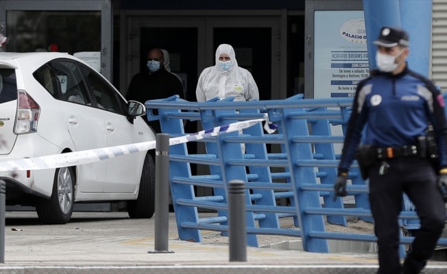 İspanya'da Kovid-19'dan hayatını kaybedenlerin sayısı rekor artışla 5 bin 690'a &ccedil;ıktı