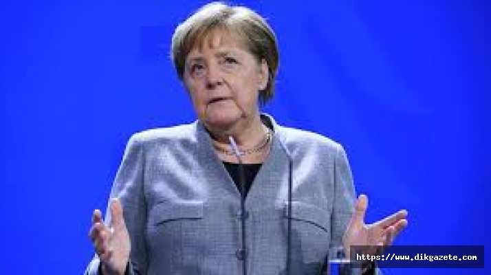Merkel: Almanya’da insanların güvenliğini sağlamak en öncelikli görevimiz