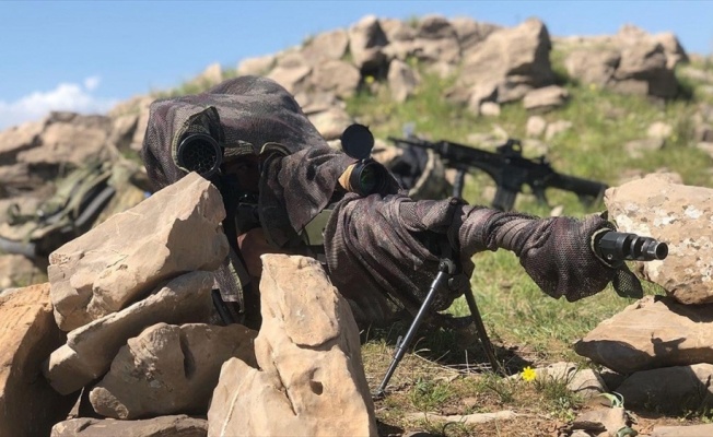MSB: Fırat Kalkanı ile Barış Pınarı bölgesinde 3 terörist etkisiz hale getirildi