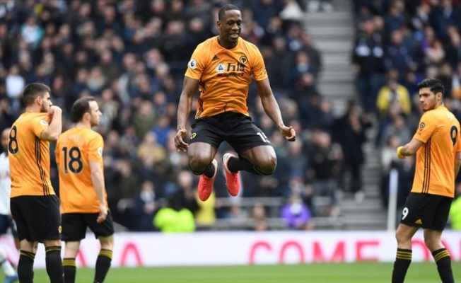 Premier Lig'de Wolverhampton, deplasmanda Tottenham'ı devirdi