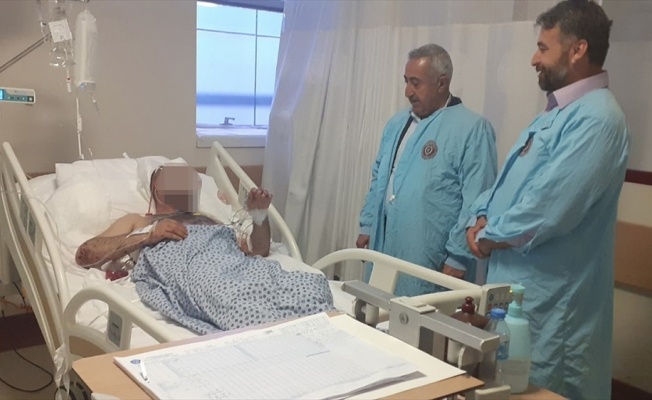 Teslim olan örgüt mensubu tedavi gördüğü hastanede babasıyla buluştu