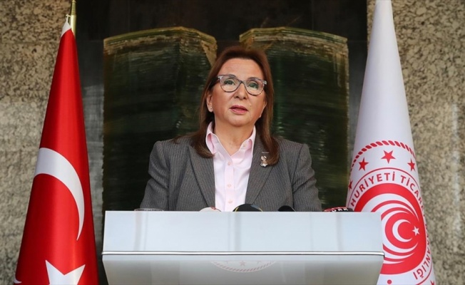 Ticaret Bakanı Pekcan: Tıbbi maskede fahiş fiyat artışıyla ilgili 9 firma para cezasına &ccedil;arptırıldı