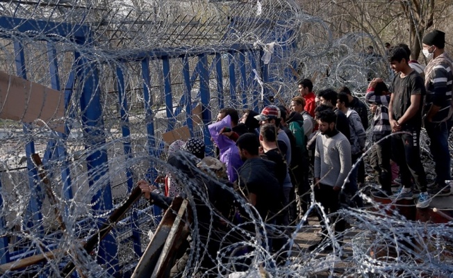 Yunanistan'a son iki haftada 147 bin 132 sığınmacı geçiş yaptı