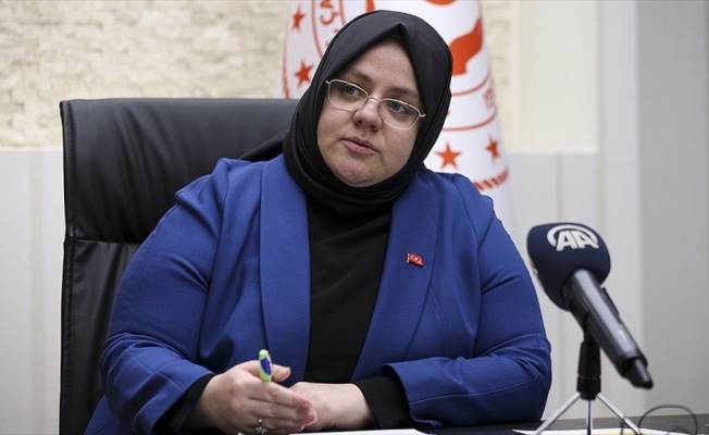 Bakan Zehra Zümrüt Selçuk: 1000'er lira nakdi destek ödemesi bugün başladı