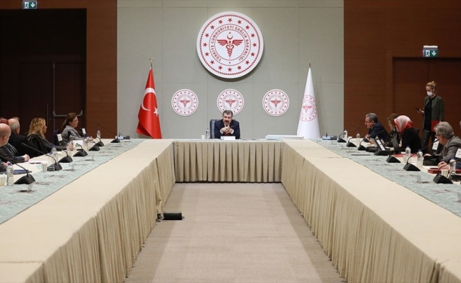 Koronavirüs Bilim Kurulu ilk kez 'video konferans' yöntemiyle toplanacak