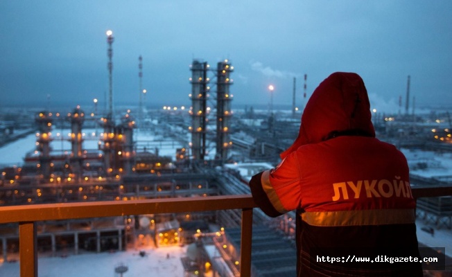 Rusya altı ay boyunca ucuz benzin ithalatını yasaklayacak