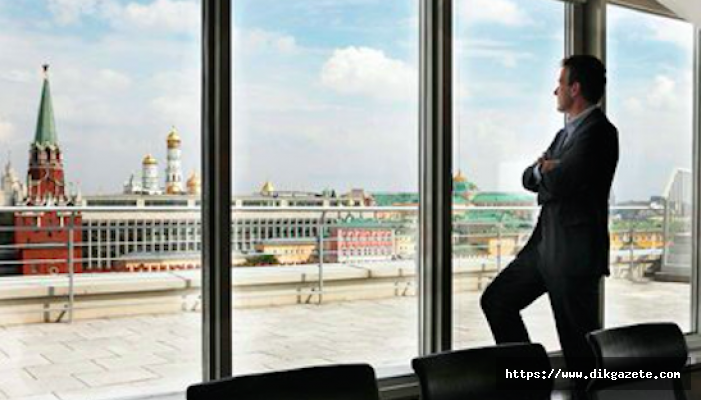 Rusya&#039;da her dört işverenden biri maaşları azaltmaya hazırlanıyor