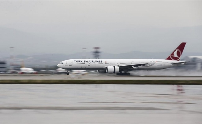 Türkiye Cibuti&#039;de mahsur kalan 3 Yunan denizciyi tahliye etti