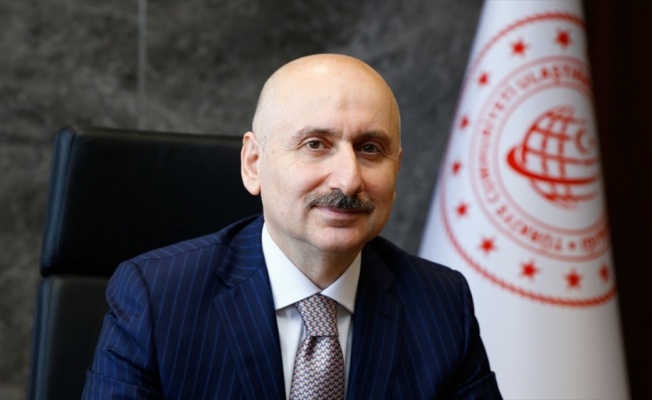 Bakan Karaismailoğlu: 2023'te tüm hanelere genişbant erişimi sağlamayı amaçlıyoruz