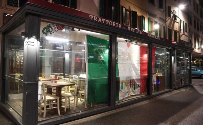 İtalya'da restoran ve kuaförlerin açılışı tarihi öne çekiliyor
