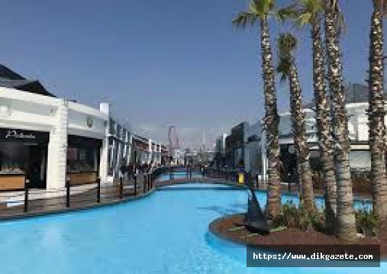 Kovid-19 tedbirleri kapsamında kapatılan AVM'ler 11 Mayıs'taki açılışa hazırlanıyor