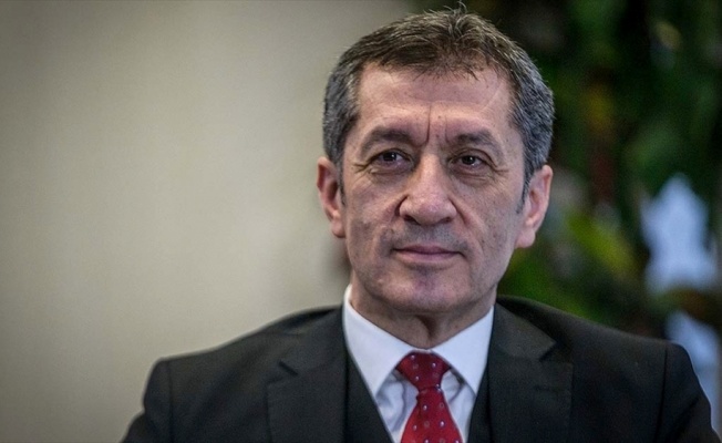 Milli Eğitim Bakanı Selçuk: Bu süreçte gerek uzaktan eğitim gerek mesleki eğitim anlamında önemli adımlar attık