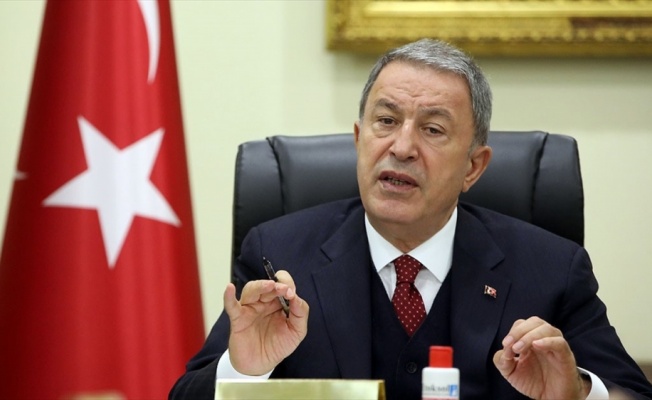 Bakan Akar: TSK asil milletimizin gurur kaynağı olmaya devam etmektedir