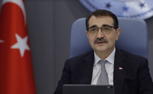 Bakan Dönmez: Güney Gaz Koridoru'nun son bölümü TAP'ın deniz geçişi tamamlandı