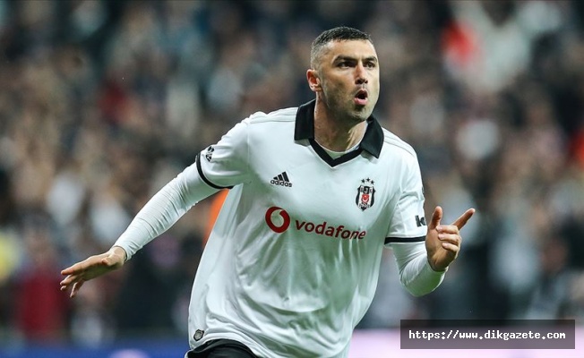 Burak Yılmaz, Beşiktaş Kulübünün kongre üyesi oldu