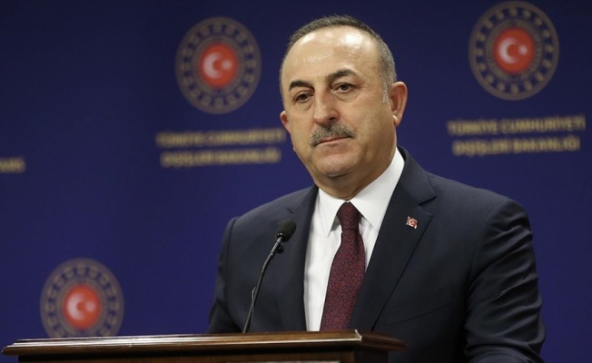Dışişleri Bakanı Çavuşoğlu: Tehlikeli oyunu haddini aşarak oynayan Macron'dur