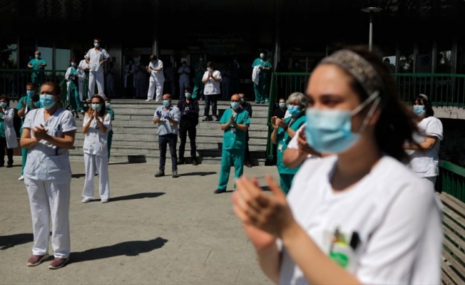 İspanya'da dört günden beri Kovid-19'dan yeni ölüm rapor edilmedi