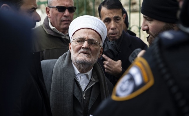 İsrail'den Şeyh İkrime Sabri'ye 4 ay Mescid-i Aksa'dan uzaklaştırılma cezası