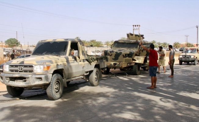 Libya ordusu Sirte'nin batısındaki Vişke beldesinde kontrolü sağladı