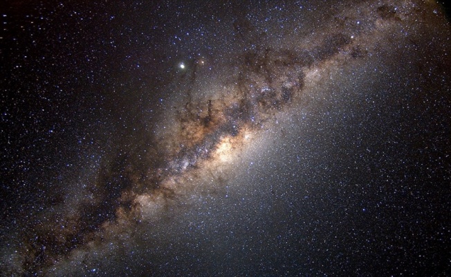 Samanyolu Galaksisi'nde 6 milyar yıldız Dünya benzeri gezegene sahip olabilir