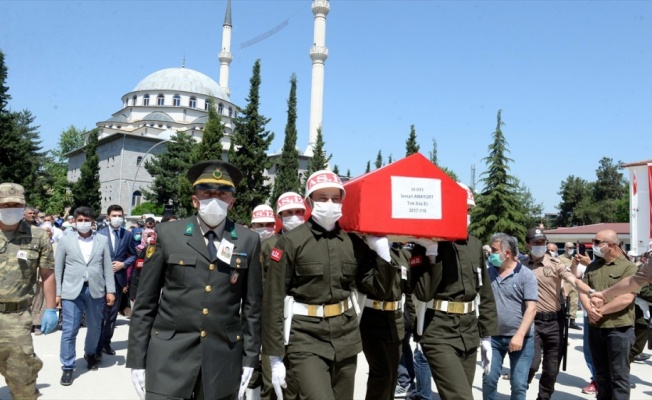 Şehit Anayurt son yolculuğuna uğurlandı