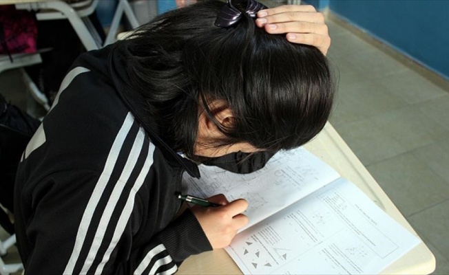 Sınavın hayati olduğunu düşünenler daha fazla kaygı yaşıyor