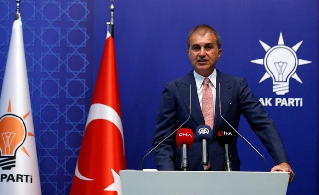 AK Parti Sözcüsü Çelik:"CHP Genel Başkanı'na tankların önünü açtılar"