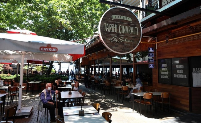 Çengelköy'ün sembol mekanında esnaflık geleneği 25 yıldır devam ediyor