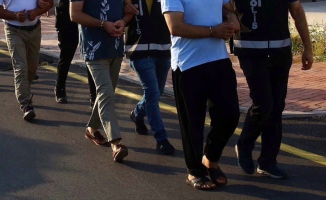 FETÖ'nün jandarma mahrem yapılanmasına yönelik operasyonda 14 zanlı gözaltına alındı