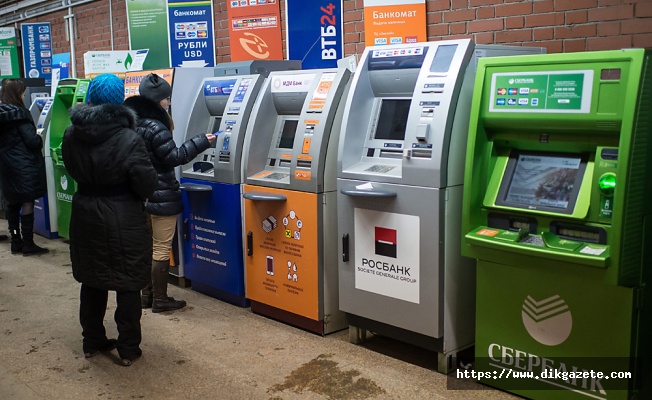 Rusya vatandaşlarının yüzde 30&#039;u banka mevduatlarını kapatmaya hazırlanıyor