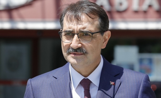 Bakan Dönmez: Oruç Reis denizlerimizin röntgenini çekiyor