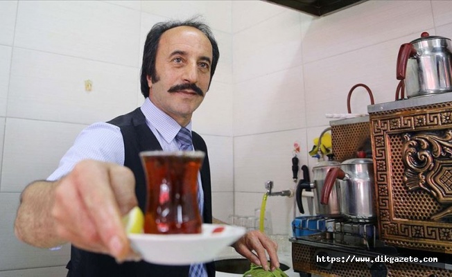 Erzurum'da 35 yıldır çaylar 'Orhan baba'dan
