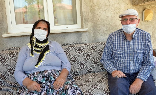 Kovid-19'la mücadelesinin kazanan Özkan: Bu virüs insanın vücudunu yiyor