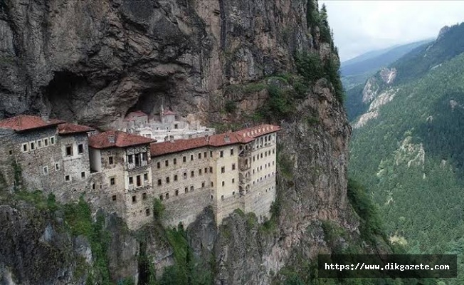 Sümela Manastırı'nı 45 bini aşkın kişi ziyaret etti