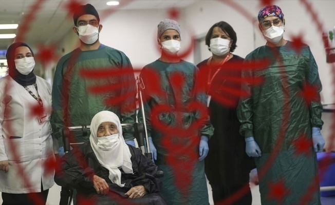 T&uuml;rkiye'de Kovid-19'u yenenlerin sayısı 243 bin 839'a ulaştı