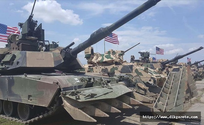 ABD ordusu üs güvenliği için 'robot köpekleri' test etti