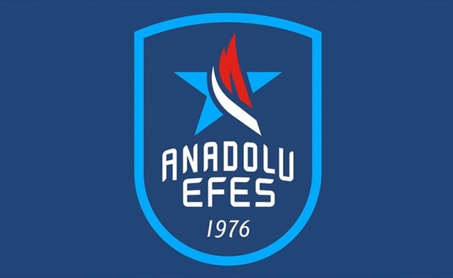 Anadolu Efes'te 2 kişinin Kovid-19 testi pozitif &ccedil;ıktı