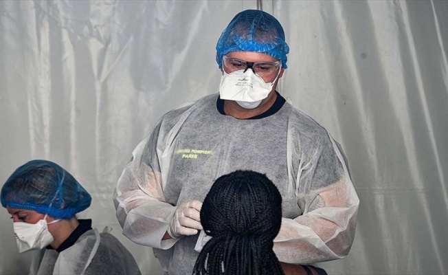 Dünya genelinde Kovid-19 tespit edilen kişi sayısı 29 milyon 753 bini aştı