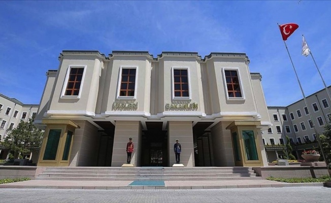 İ&ccedil;işleri Bakanlığı: İkna &ccedil;alışmalarıyla Şırnak'ta 3 ter&ouml;rist g&uuml;venlik g&uuml;&ccedil;lerine teslim oldu