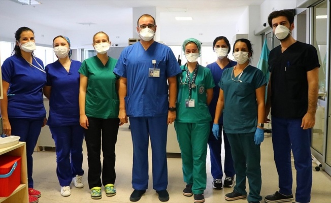 'Virüs bu kadar can almışken gerçekliğini sorgulamayı bırakalım'