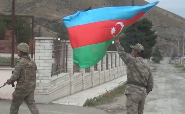 Ermenistan'ın işgalinden kurtarılan Talış k&ouml;y&uuml;nde Azerbaycan bayrakları dalgalanıyor