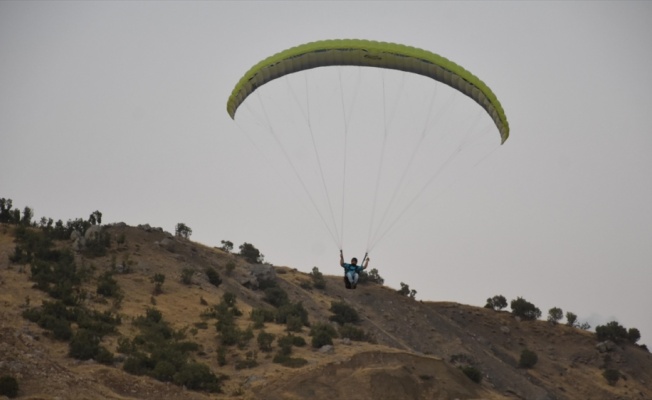 Türkiye Yamaç Paraşütü Hedef Şampiyonası'nın finali Şırnak'ta başlıyor