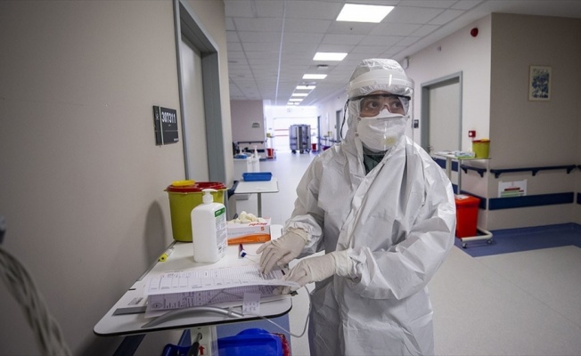 Türkiye'de son 24 saatte 1958 kişiye Kovid-19 hastalık tanısı konuldu