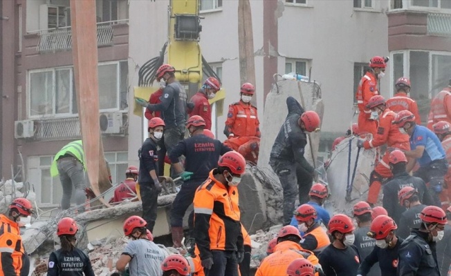 Arama kurtarma gönüllülerini enkazdan çıkardıkları 'canlar' motive ediyor