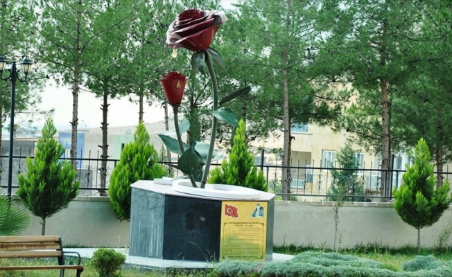 Derikliler şehit Kaymakam Muhammed Fatih Safitürk'ü gönüllerinde yaşatıyor